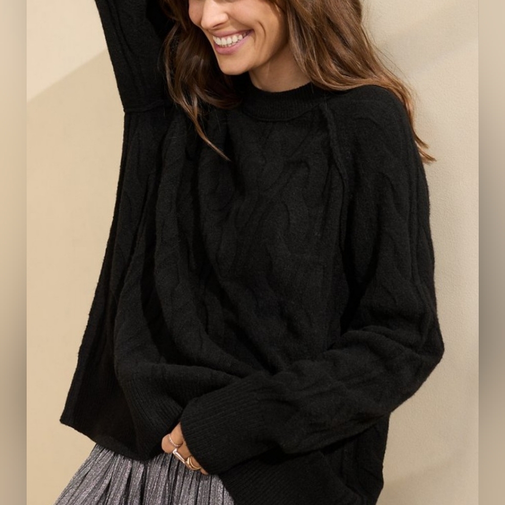 American Eagle UnREAL Polo Sweater